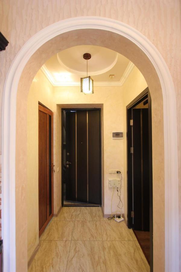 Amiryan Street 1 Bedroom Deluxe Apartment With Balcony Am104 Yerevan Exterior photo