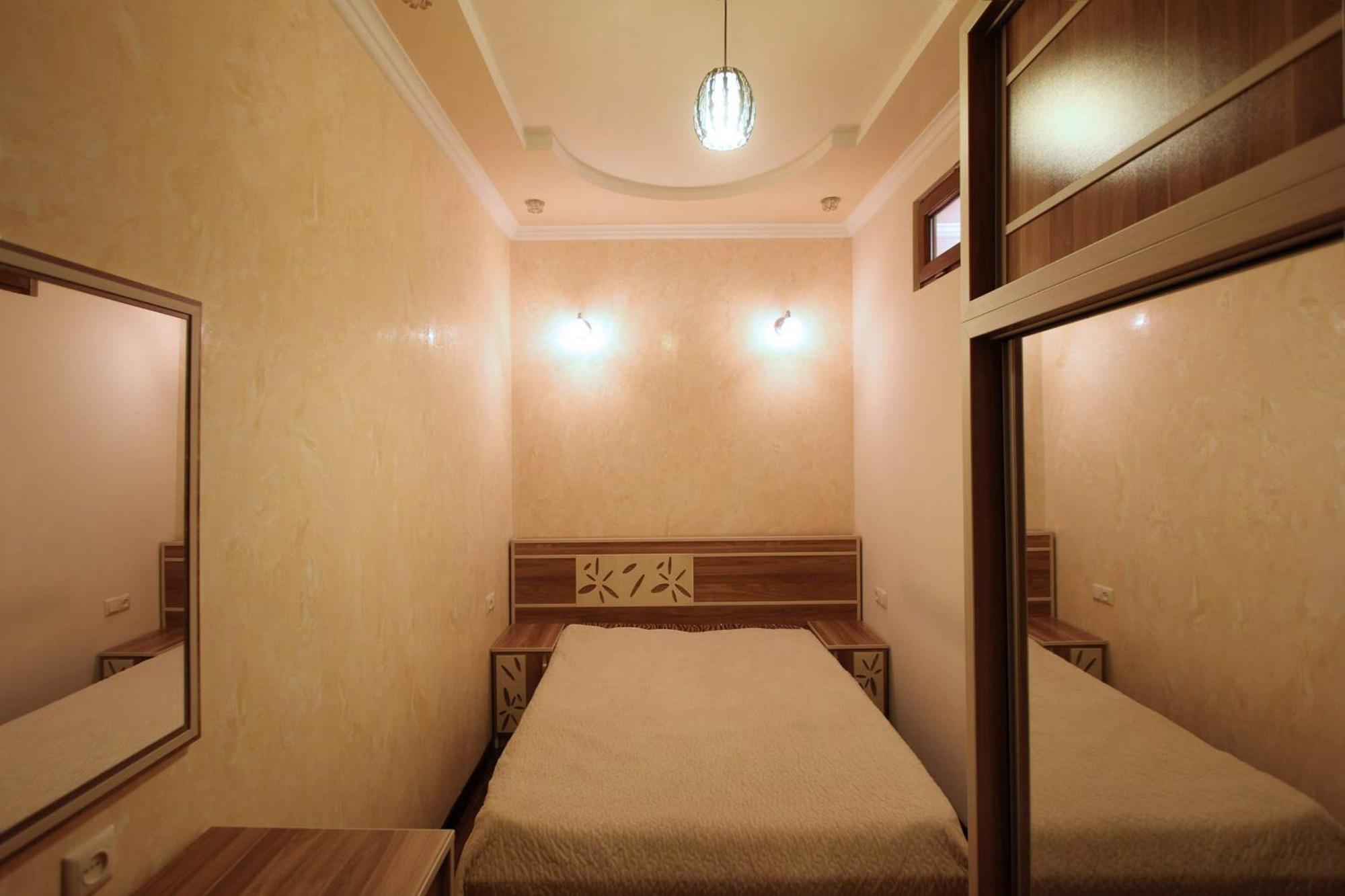Amiryan Street 1 Bedroom Deluxe Apartment With Balcony Am104 Yerevan Exterior photo